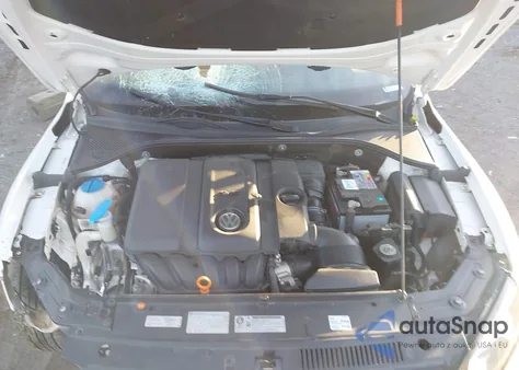 2013 Volkswagen Passat 2.5L Se from USA, damaged, VIN 1VWBH7A32DC028080